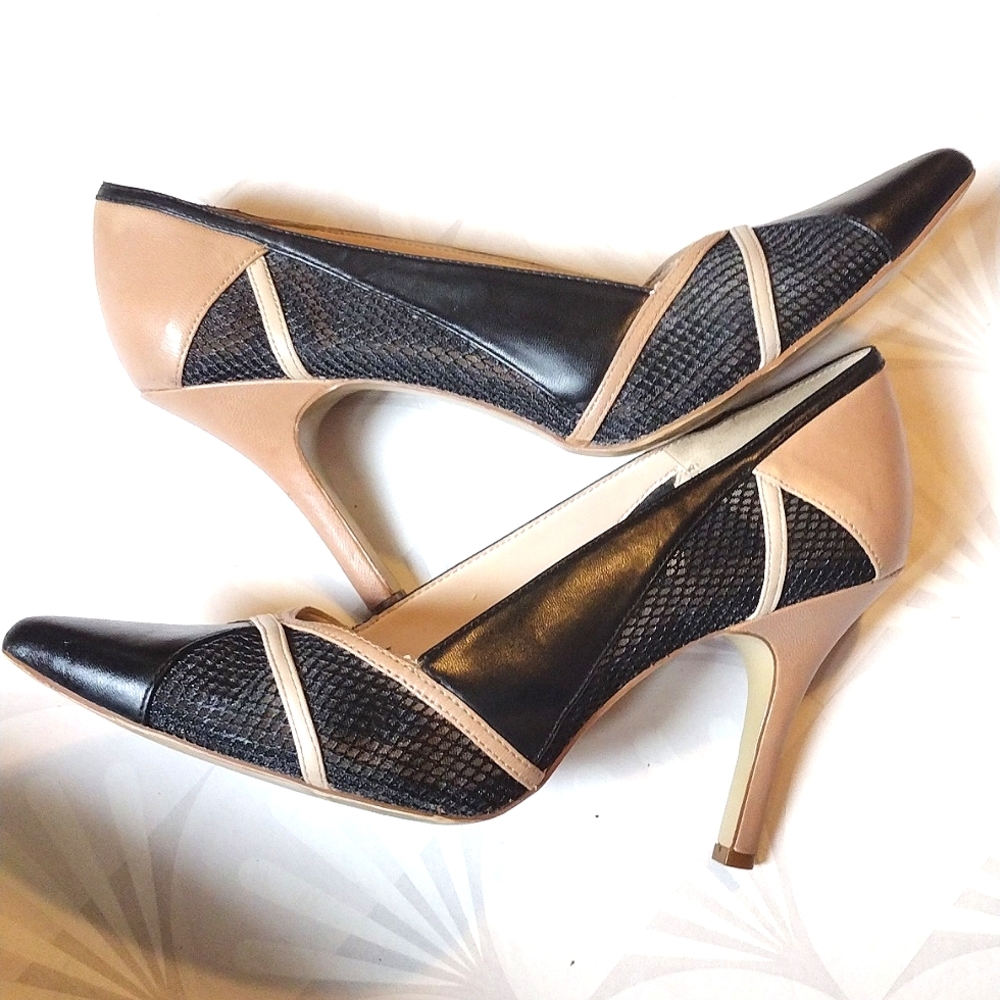 Nine West Black and Beige Pointed Toe Heels - Picture 4 of 8